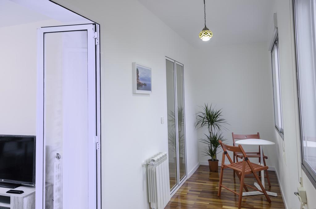 Apartamento Los Colonia Burgos Bagian luar foto